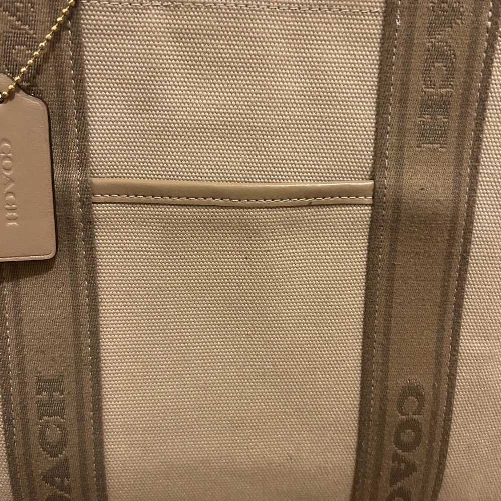 Coach Smith Tote Bag medium Tan Canvas Tote Bag - Picture 2 of 10